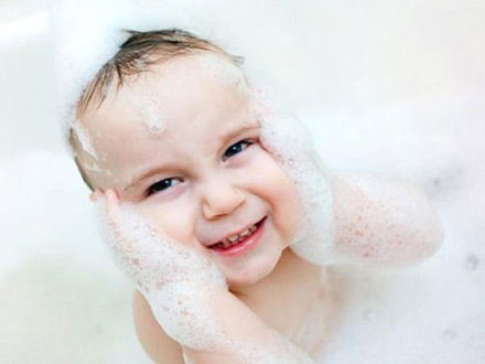 چرا فرزندم حمام کردن را دوست ندارد؟