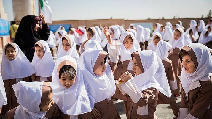 چرا کودکان دچار اضطراب تحصیلی می‌شوند؟