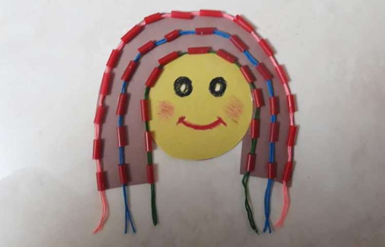 چسباندن نخ روی اشکال دلخواه و رد کردن نخ از داخل نی