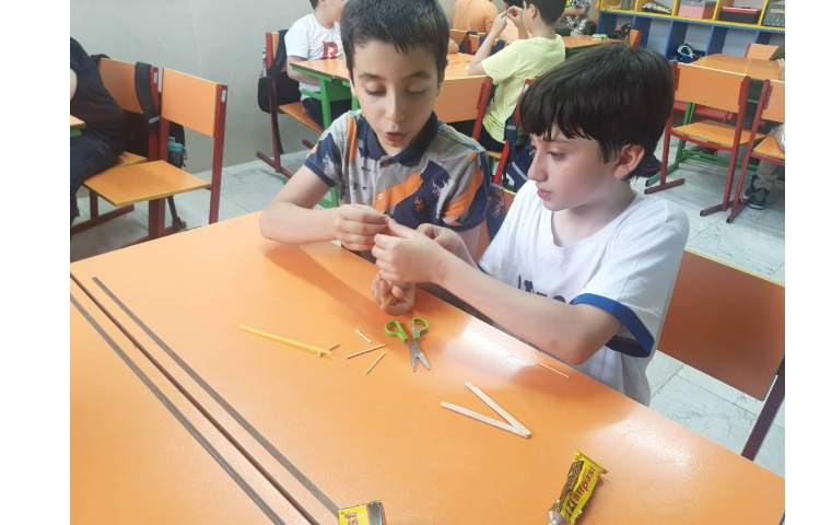 چوب جادویی،ماشین مسابقه کلاس چهرم 1 4