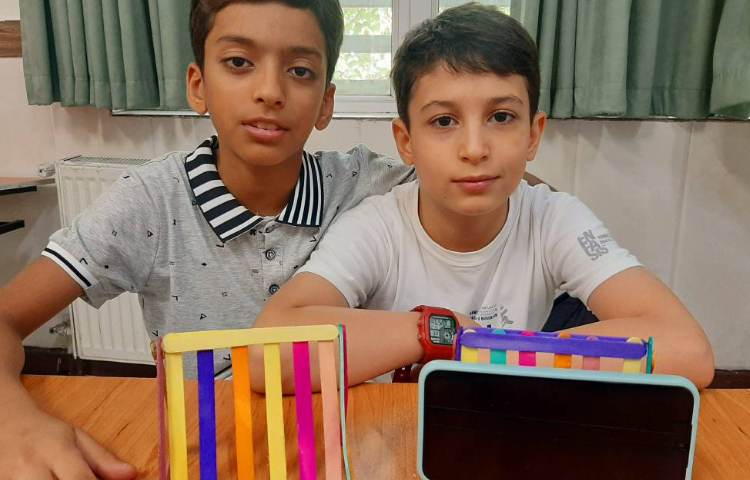 چوب جایی(ساخت استند موبایل ) 3