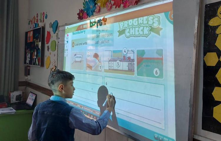 چک کردن تمرین های کتاب