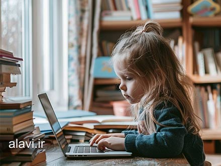 نقش والدین و مربیان در مواجهه آگاهانه با الگوریتم‌ها