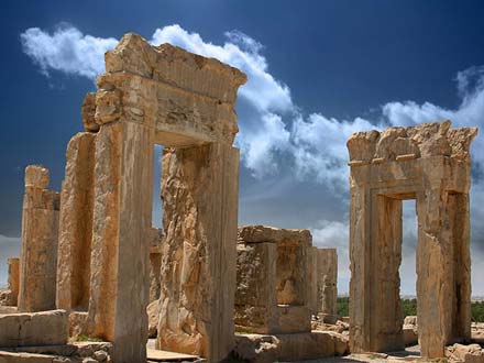 برنامه بازدید از مکان‌های تاریخی؛