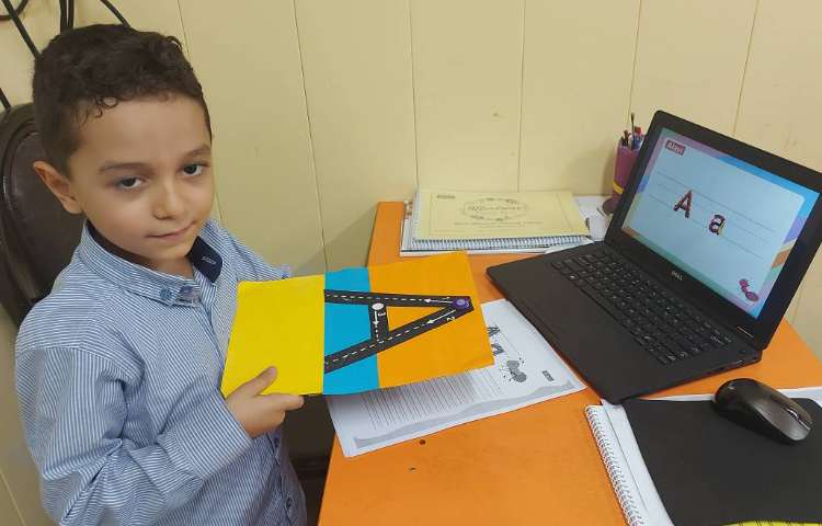 چگونه نوشتن حرف Aa