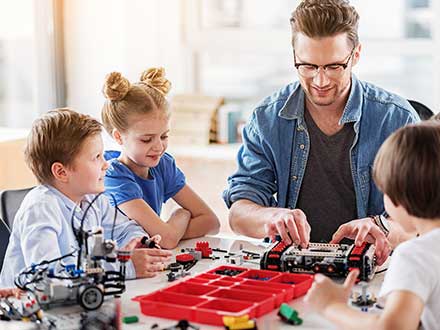 چرا آموزش کار گروهی به کودکان مهم است؟