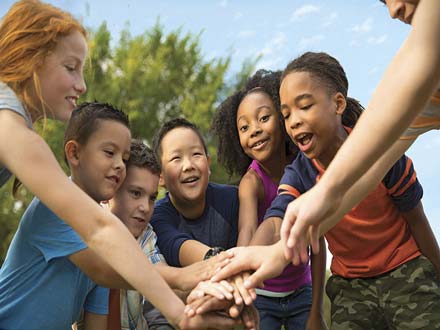 چه زمانی از فعالیت گروهی در مدارس استفاده کنیم؟