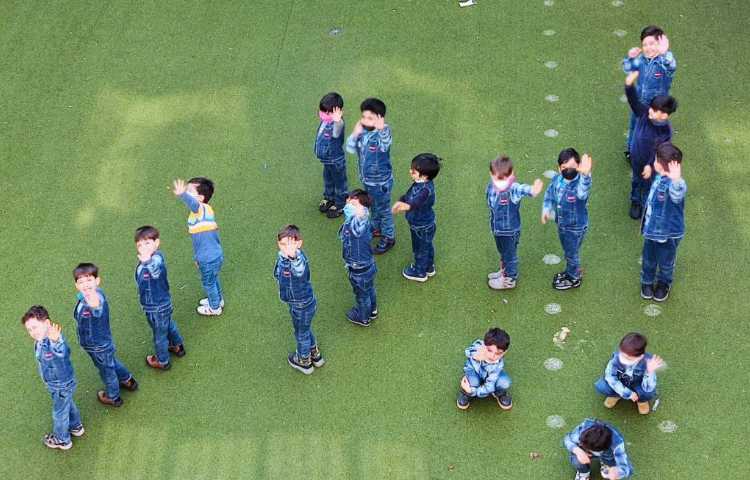 :چیدمان حروف پدر با ایستادن نوآموزان