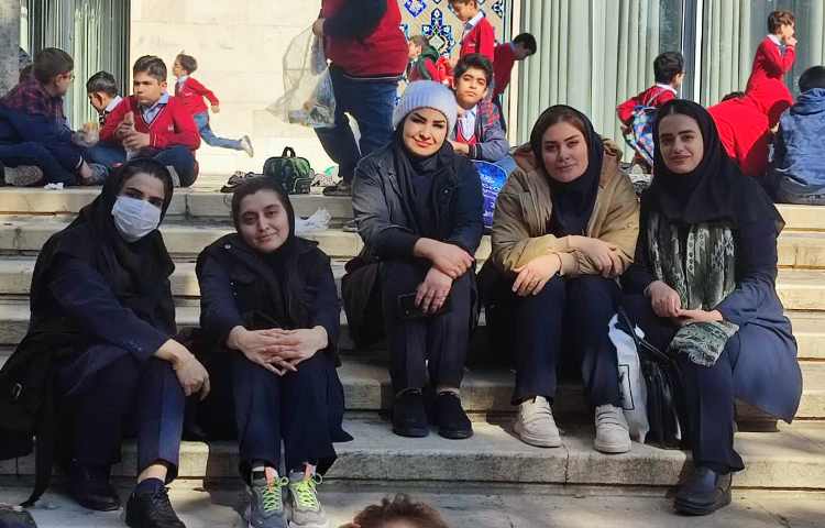 کاخ نیاوران 40