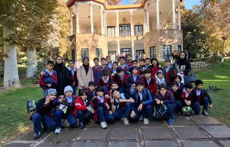 کاخ نیاوران