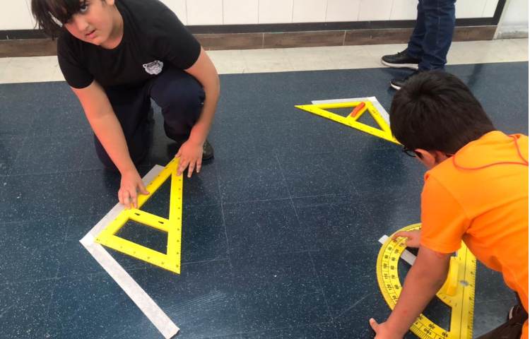 کاربرد علائم نگارشی و اندازه گیری زاویه 4