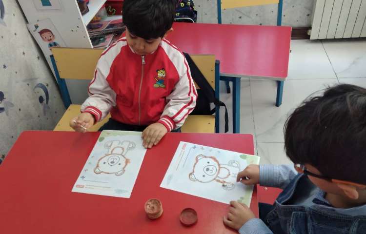 کاربرگ چاپ با رنگ و گوش پاکن 2