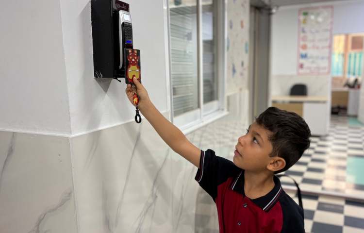 کارت تردد ورود و خروج 3