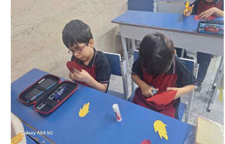 کاردستی آتش زنگ هنر 7