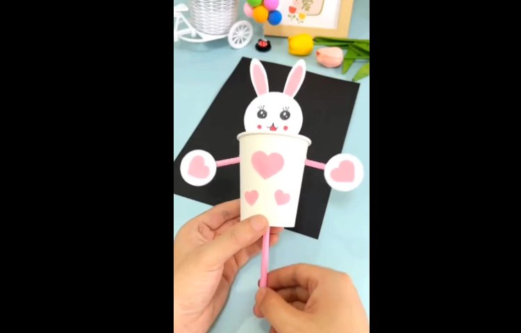 کاردستی اجرا شده در کلاس علوم