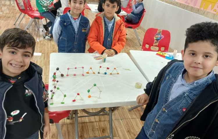 کاردستی اشکال هندسی 1