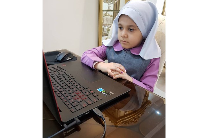 کاردستی به مناسبت روز جهانی کتاب هدیه دادن