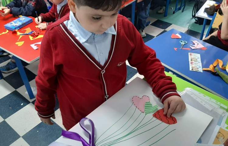 کاردستی به مناسبت روز دوستی 2