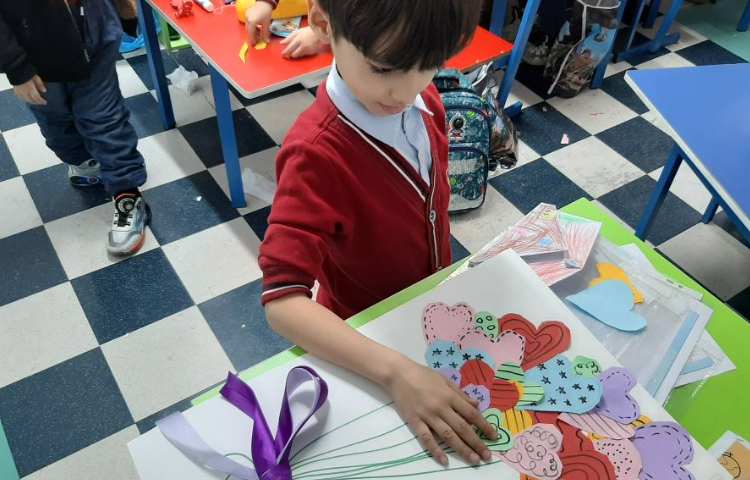 کاردستی به مناسبت روز دوستی 3