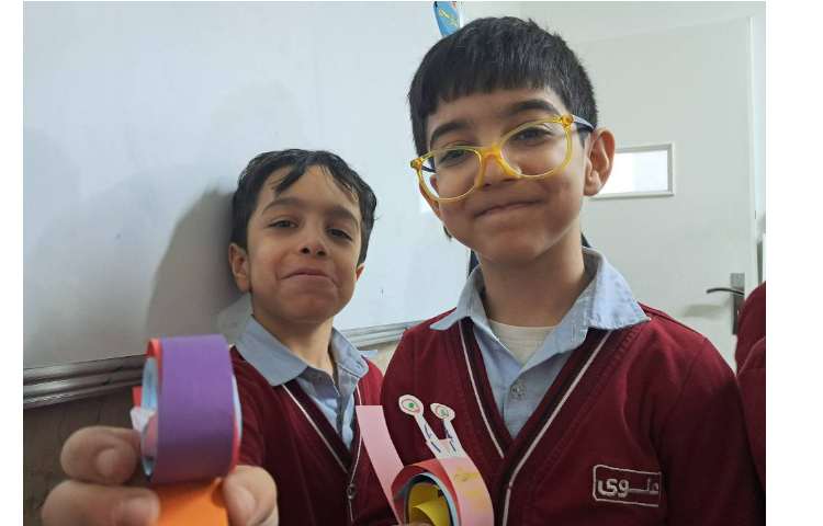 کاردستی به مناسبت یادگیری نشانه ح 3