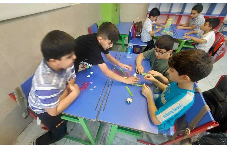 کاردستی جغد مربوط به فعالیت طرح درس دست سازه 1