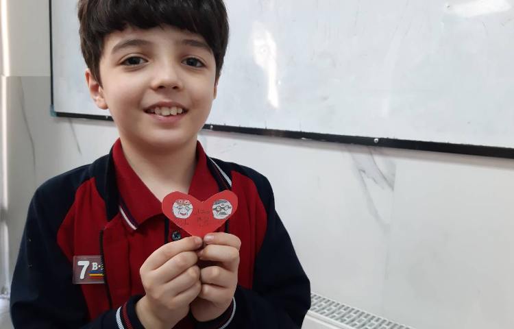 کاردستی جملات محبت آمیز به خانواده 3