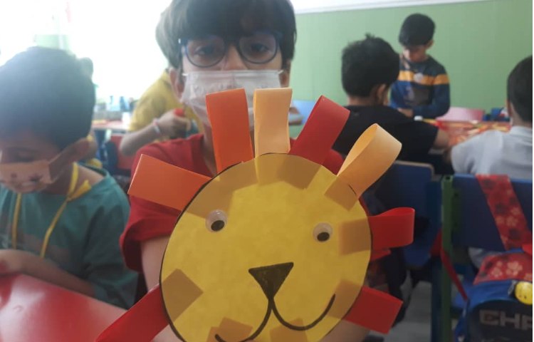 :کاردستی حیوانات وحشی (شیر)، کلاس گیلاس 2