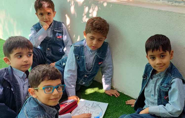 کاردستی روزنامه دیواری درس علوم 2