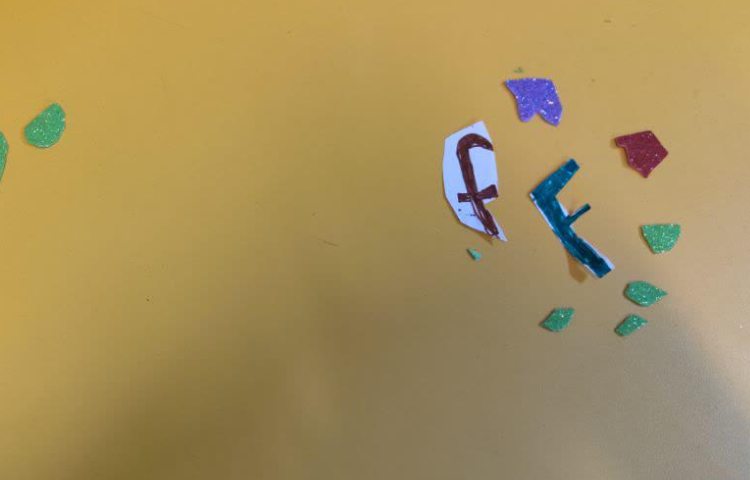 کاردستی زبان انگلیسی فعالیت دستورزی حرف F f 2