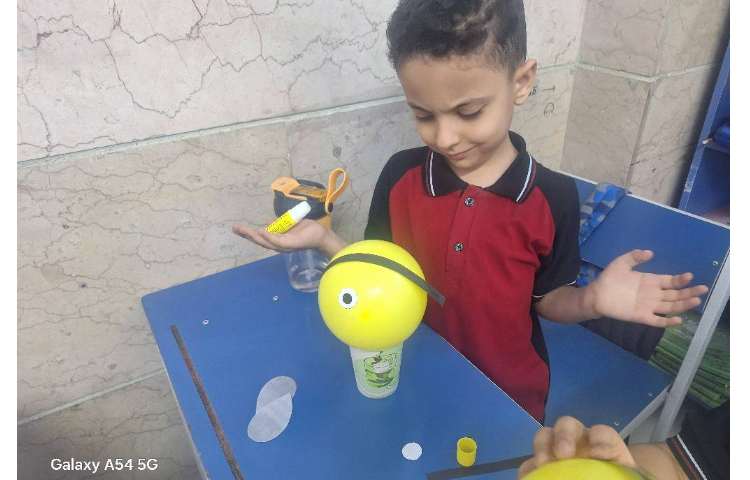 کاردستی زنبور ،کلاس خانم دهقان 5