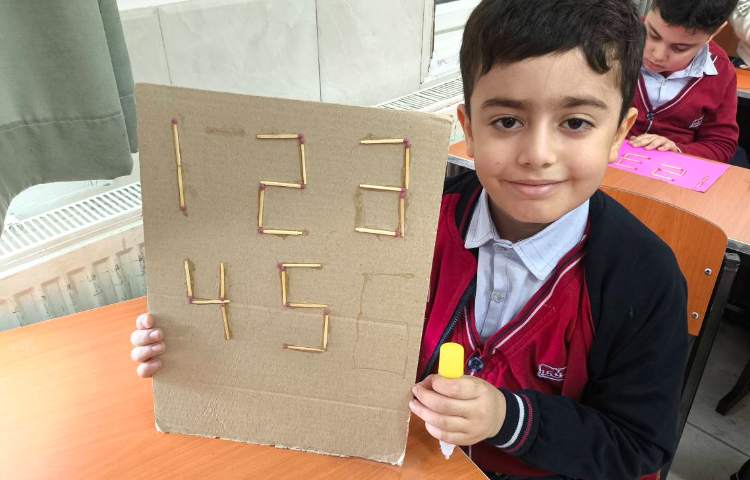 کاردستی ساخت اعداد دیجیتالی 1