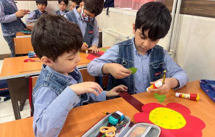 کاردستی ساعت 6