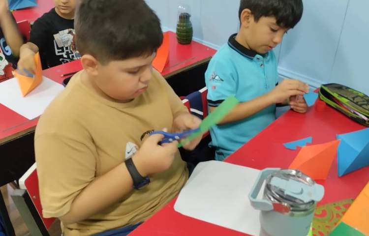 کاردستی سه بعدی اتاق