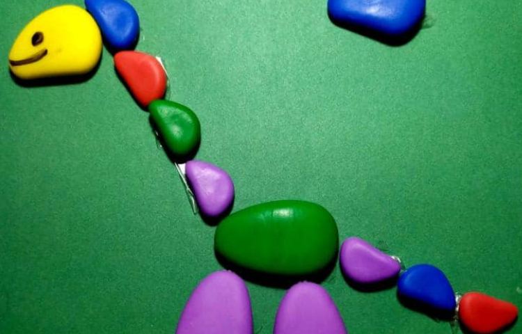 کاردستی علوم با سنگها و رحل قرآن، پایه اول 2