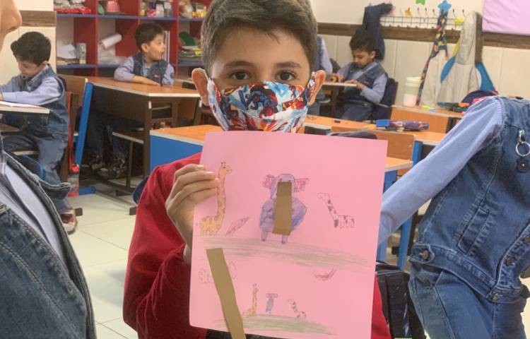 کاردستی فیل با کمک اشکال هندسی و تای کاغذ 3