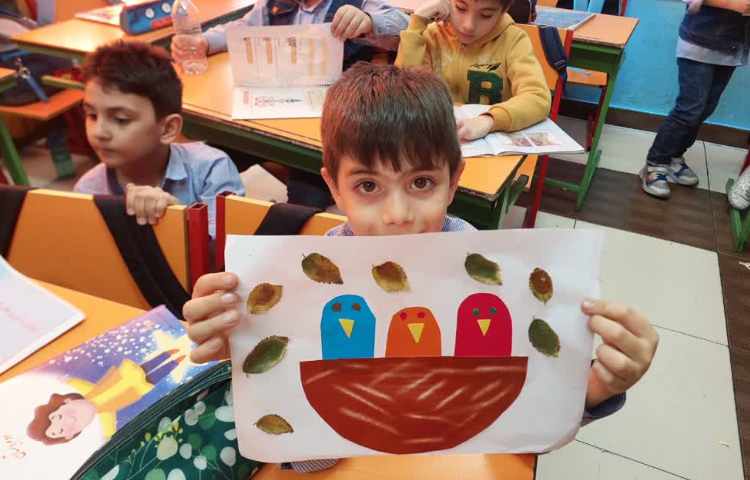 کاردستی مربوط به درس هدیه های آسمان مهربان تر از مادر 5