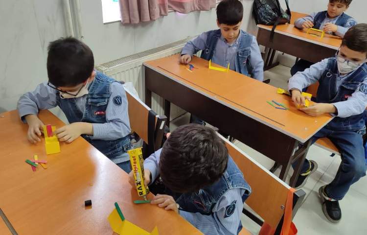 کاردستی نشانه (خوا) درس فارسی 2