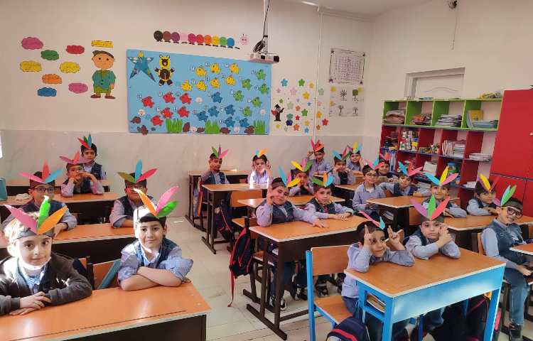 کاردستی نشانه (س) سرخ‌پوست