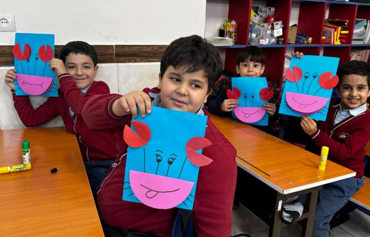 کاردستی نشانه‌ی (چ) 4