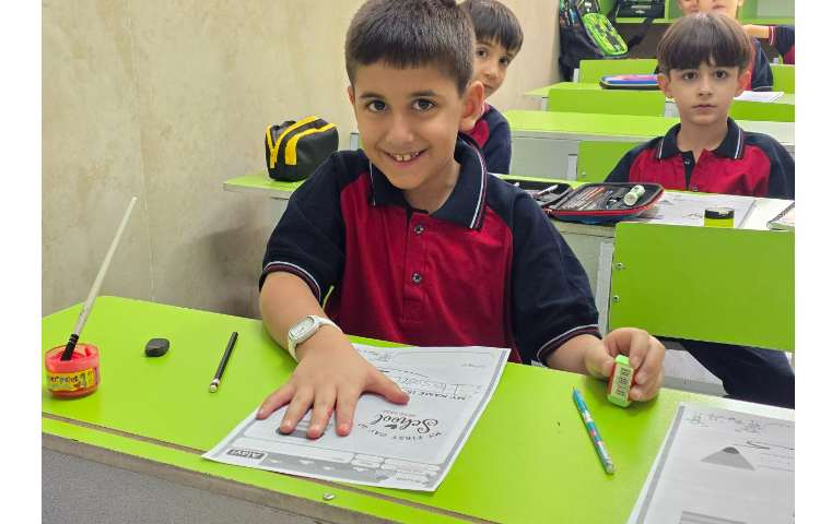 کاردستی و انجام کاربرگ my first of school جهت خوش آمدگویی 1