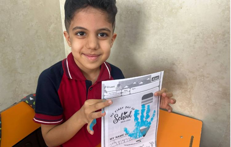 کاردستی و انجام کاربرگ my first day of school جهت خوش آمدگویی 10