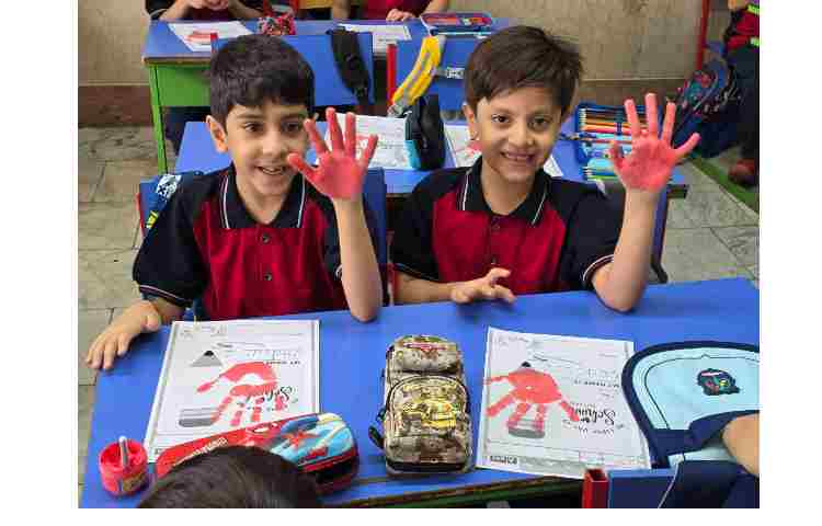 کاردستی و انجام کاربرگ my first of school جهت خوش آمدگویی 12