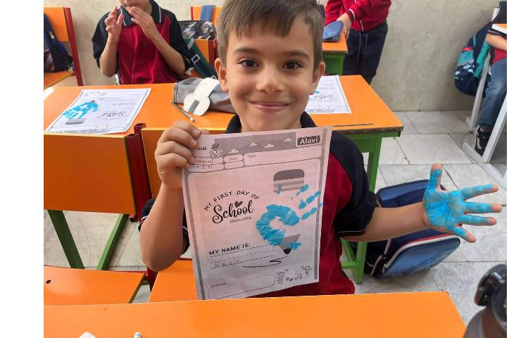 کاردستی و انجام کاربرگ my first day of school جهت خوش آمدگویی 4