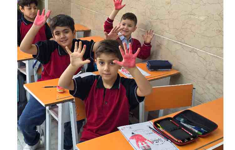 کاردستی و انجام کاربرگ my first of school جهت خوش آمدگویی 5