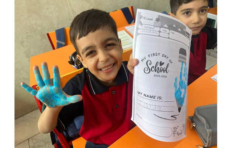 کاردستی و انجام کاربرگ my first day of school جهت خوش آمدگویی 7