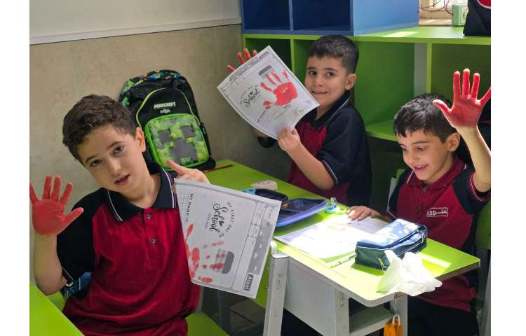 کاردستی و انجام کاربرگ my first of school جهت خوش آمدگویی 8