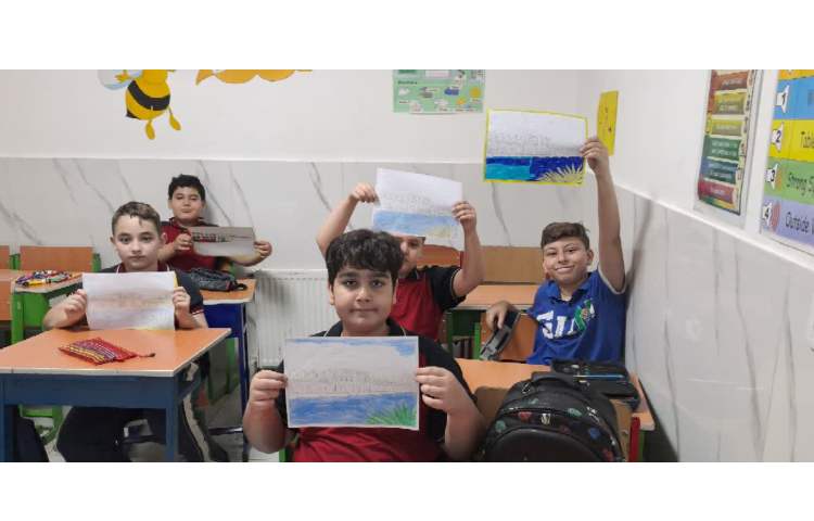 کاردستی و تمرین جمله سازی درباره‌ی صنعت گردشگری 1