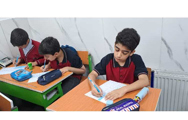 کاردستی و تمرین جمله سازی 2