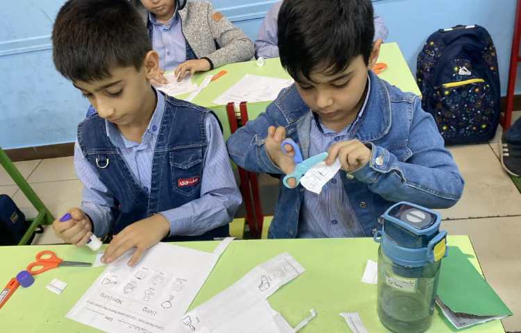 کاردستی living thingsو non-living things 4