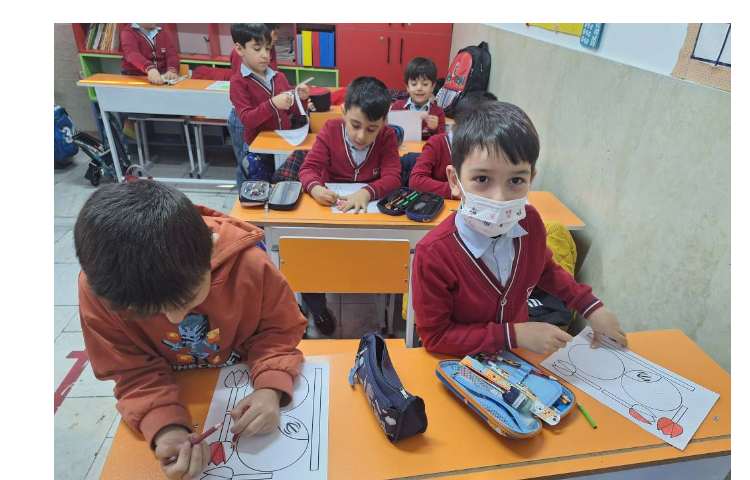 کاردستی پایه اول